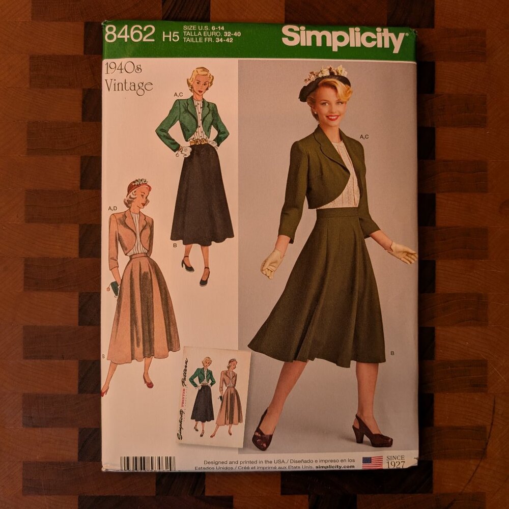 Simplicity 8462 - Uncut - 1940s Vintage - Sizes 6-14 - Blouse Skirt and Bolero